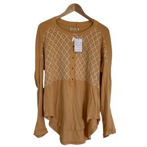 We The‎ Free The Gatsby Embroidered Tee Tunic Top Womens M Mustard Oversized